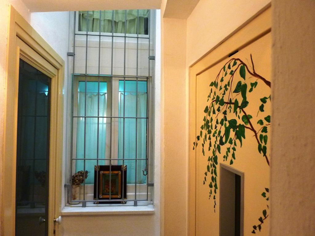 Casa Nelly Apartment Галиполи Стая снимка